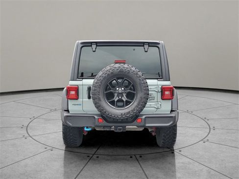 Certified 2024 Jeep Wrangler Unlimited image 11