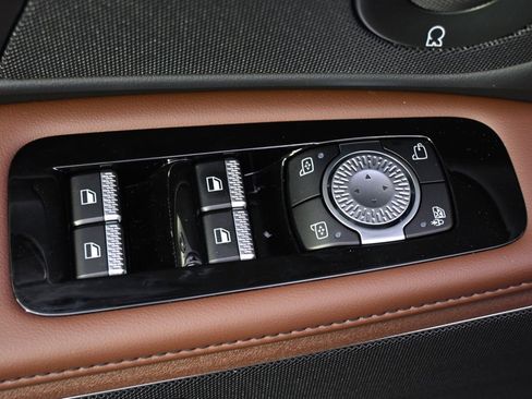 New 2026 Lincoln Nautilus Reserve image 23