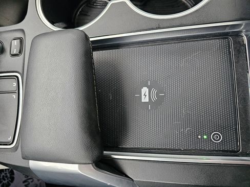 Used 2022 Acura MDX SH-AWD w/ Technology Package image 29