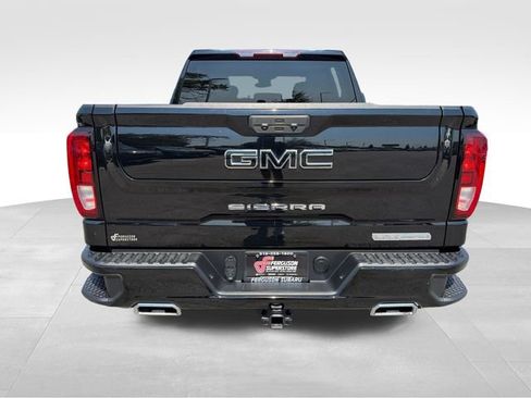 Used 2022 GMC Sierra 1500 Elevation w/ X31 Off-Road Package AWD/4WD image 6