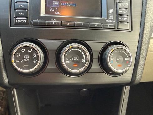 Used 2013 Subaru Impreza 2.0i Limited image 16