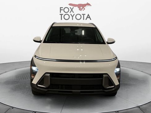 Used 2025 Hyundai Kona SEL AWD/4WD image 9