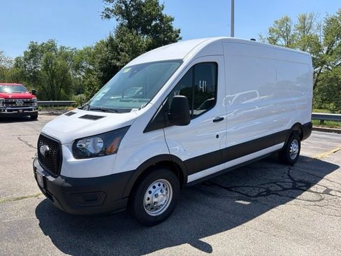 New 2026 Ford Transit 250 148 Medium Roof Extended AWD image 5