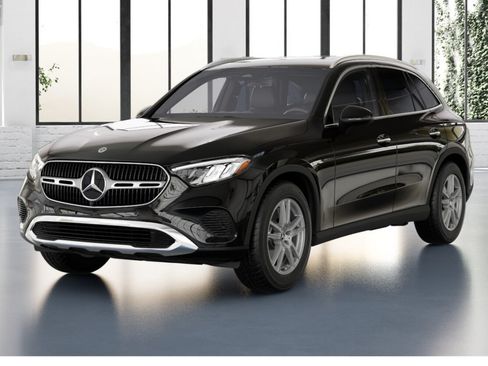 Used 2023 Mercedes-Benz GLC 300 4MATIC image 1