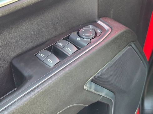 Used 2023 Chevrolet Silverado 1500 LT AWD/4WD image 11