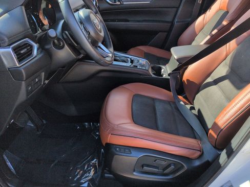 Used 2024 MAZDA CX-5 Carbon Edition image 10