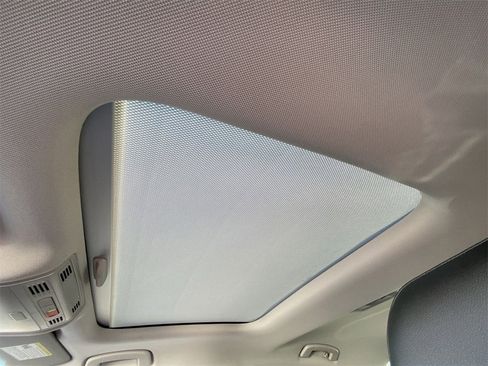 New 2026 Volkswagen Jetta SE image 18