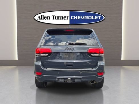 Used 2017 Jeep Grand Cherokee Altitude AWD/4WD image 7