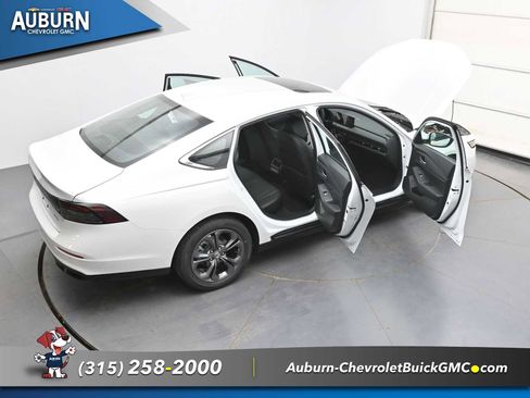Used 2022 Chevrolet Silverado 1500 RST w/ All Star Edition Plus AWD/4WD image 40