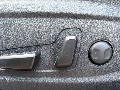 Used 2021 Hyundai Santa Fe SEL image 12