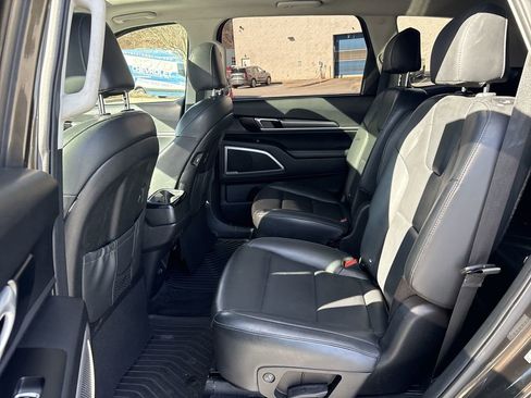 Used 2020 Kia Telluride S image 26