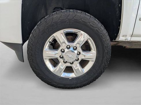 Used 2018 Chevrolet Silverado 2500 LTZ w/ Duramax Plus Package image 24