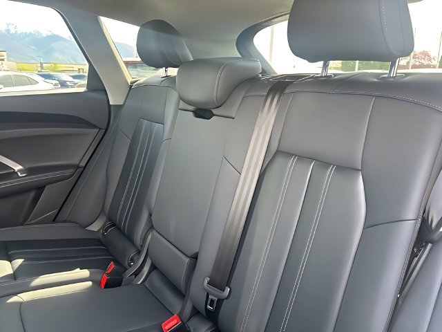 Used 2025 Audi Q5 Premium w/ Convenience Package AWD/4WD image 15