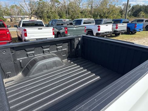 New 2026 Chevrolet Silverado 1500 ZR2 image 9