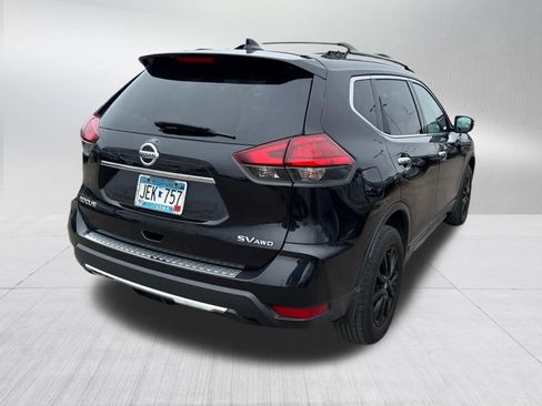 Used 2017 Nissan Rogue SV w/ Midnight Edition Package image 6