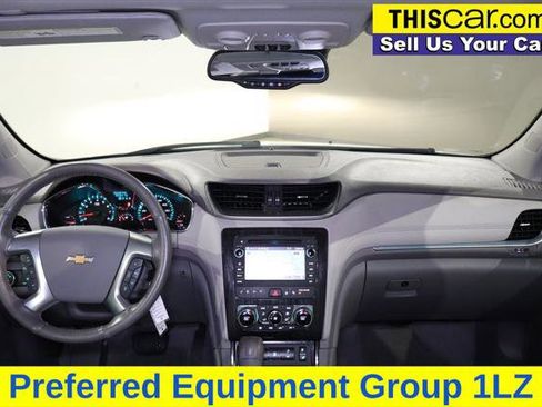 Used 2017 Chevrolet Traverse Premier FWD image 17