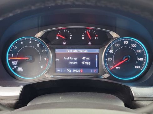 Certified 2023 Chevrolet Traverse LT FWD image 31