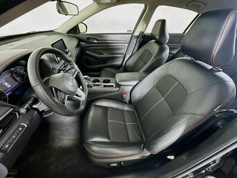 Used 2020 Nissan Altima 2.5 SR image 13