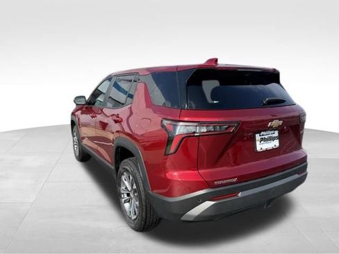 Used 2025 Chevrolet Equinox LT w/ Safety and Technology Package image 12