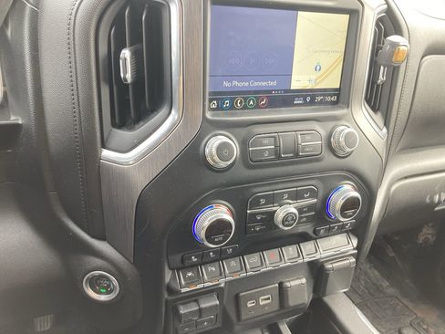 Used 2019 GMC Sierra 1500 Denali w/ Technology Package image 12