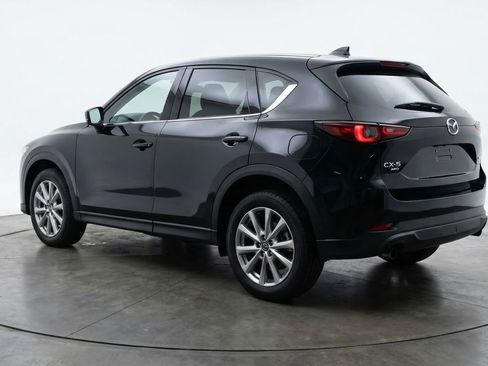 Used 2024 MAZDA CX-5 AWD 2.5 S w/ Select Package image 6