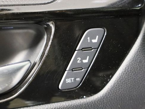 Used 2023 Honda CR-V Sport Touring image 22