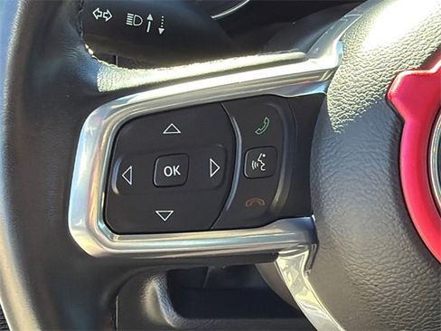 Used 2022 Jeep Wrangler Unlimited Sahara image 29