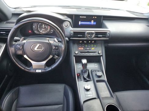 Used 2019 Lexus IS 300 F Sport w/ F Sport Package RWD image 12