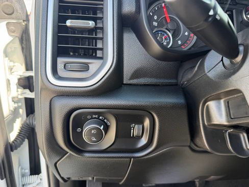 Used 2025 RAM 2500 Big Horn AWD/4WD image 20