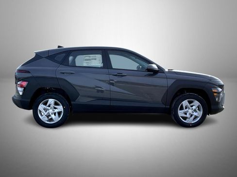 New 2026 Hyundai Kona SE image 4