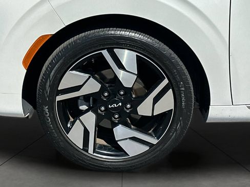 Certified 2023 Kia Soul GT-Line w/ GT-Line Technology Package FWD image 31