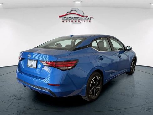 New 2025 Nissan Sentra SV w/ Trunk Package image 16