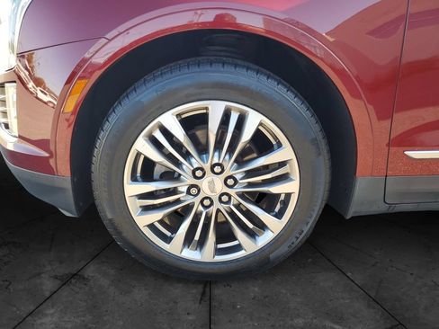 Used 2017 Cadillac XT5 Premium Luxury FWD image 14