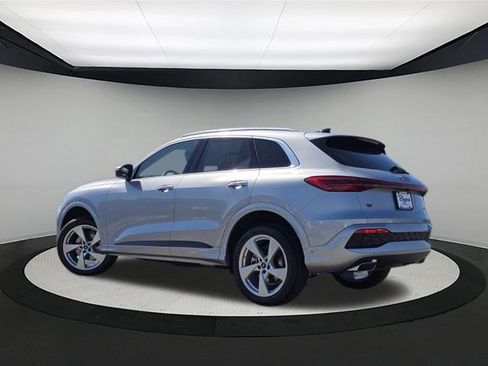 New 2025 Audi Q5 Premium Plus image 5