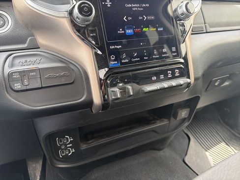 Certified 2024 RAM 3500 Laramie AWD/4WD image 23
