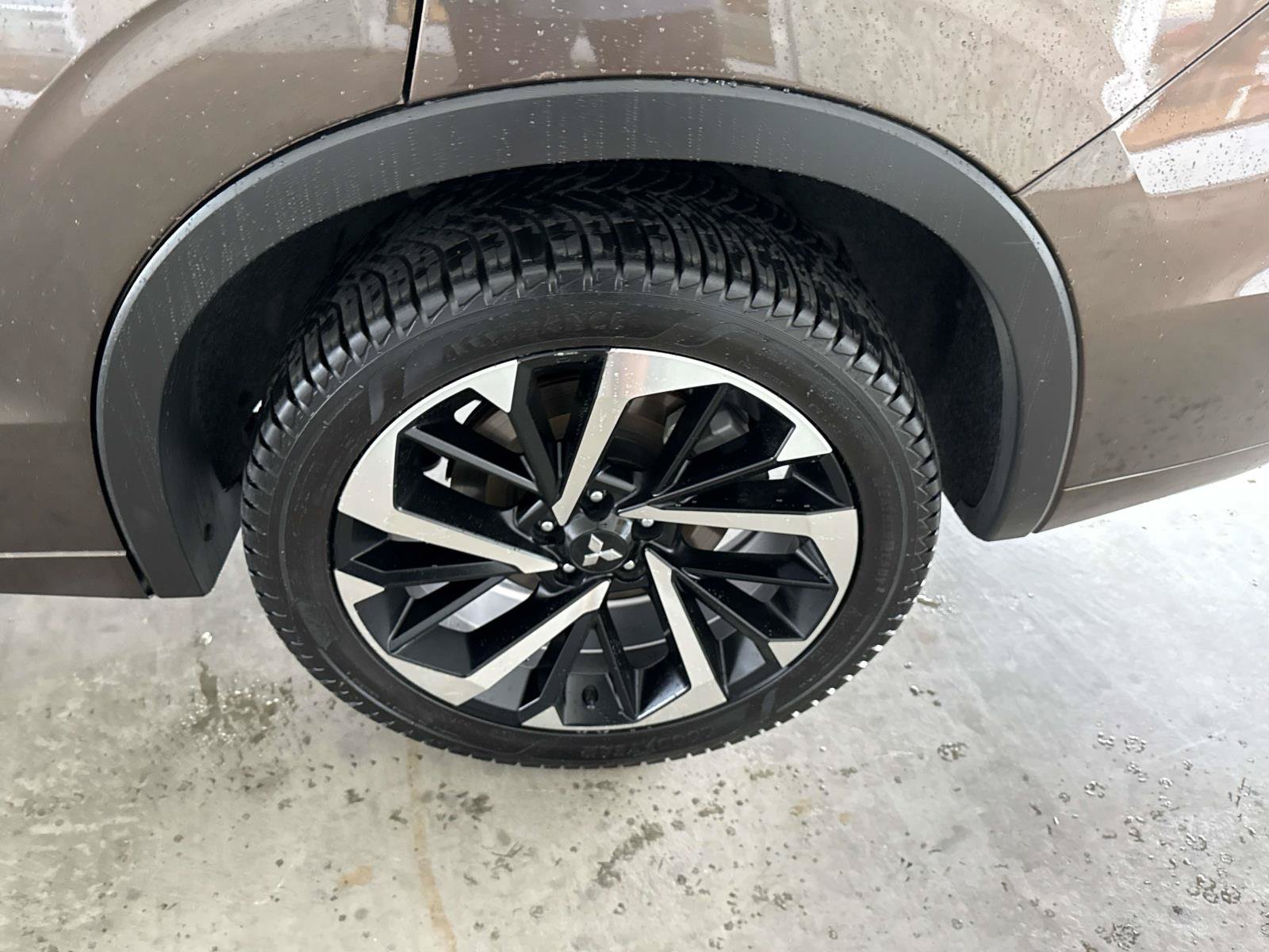 Used 2022 Mitsubishi Outlander SEL FWD image 8