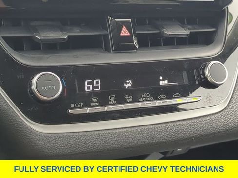 Used 2024 Toyota Corolla LE FWD image 34