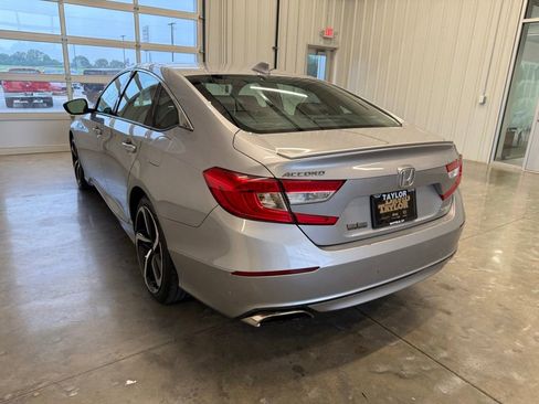 Used 2020 Honda Accord Sport image 5