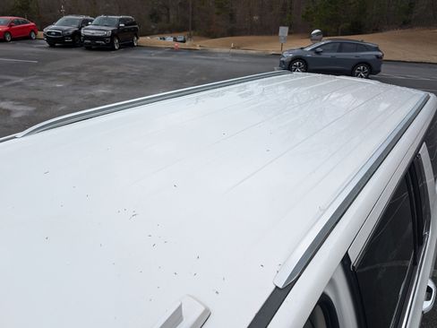 Used 2024 GMC Yukon XL Denali w/ Advanced Technology Package image 14