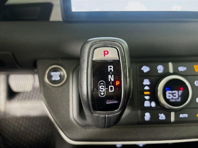 Used 2024 Land Rover Defender 110 S AWD/4WD image 19