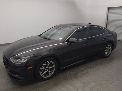 Used 2023 Hyundai Sonata SEL w/ Cargo Package FWD image 2