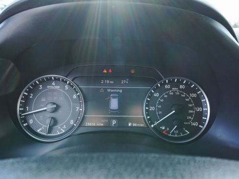 Used 2023 Nissan Armada SL w/ Midnight Edition Package image 16