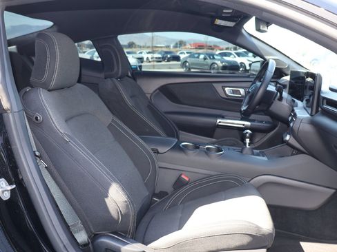 Used 2025 Ford Mustang GT w/ Mustang Nite Pony Package RWD image 24