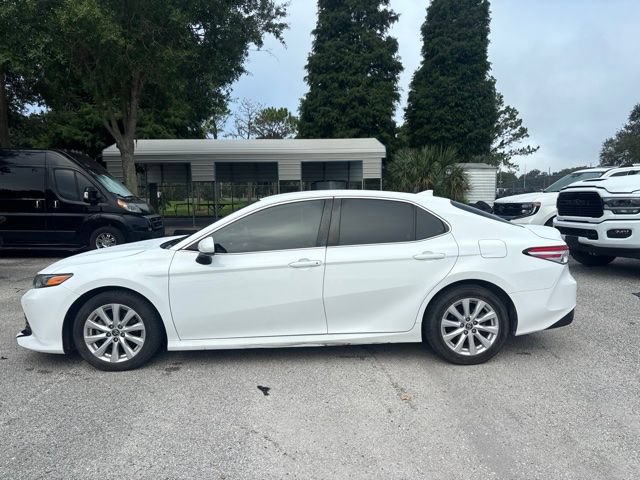 Used 2020 Toyota Camry LE FWD image 8