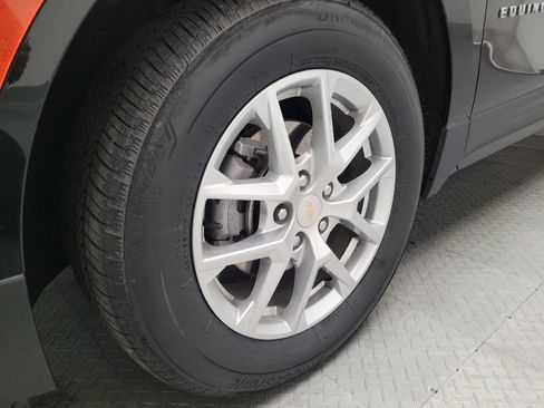 Used 2024 Chevrolet Equinox LS AWD/4WD image 31