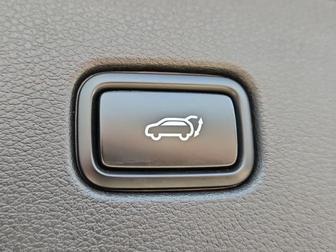 Used 2024 Kia Sportage SX FWD image 19