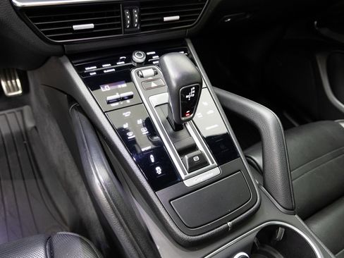 Used 2019 Porsche Cayenne S AWD/4WD image 20