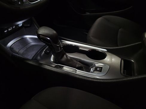 Used 2022 Chevrolet Malibu LT image 26