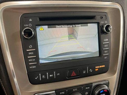 Used 2016 GMC Acadia Denali AWD/4WD image 16