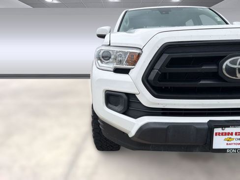 Used 2021 Toyota Tacoma SR w/ SR Convenience Package RWD image 22